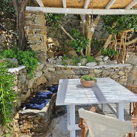 וילה Traditional Village Stone House With Garden - Mykonos אנו מרה