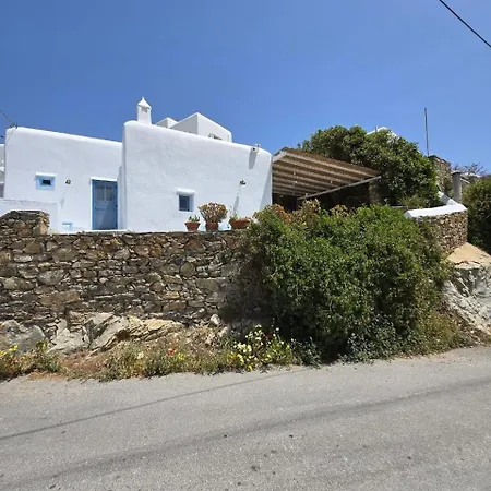 Traditional Village Stone House With Garden - Mykonos Villa Ano Mera