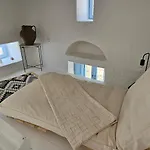 Traditional Village Stone House With Garden - Mykonos Ano Mera