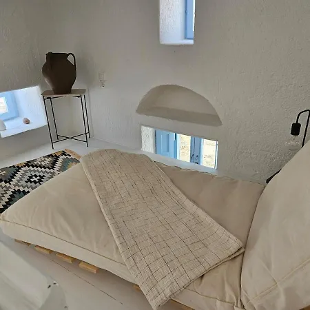 Traditional Village Stone House With Garden - Mykonos Ano Mera